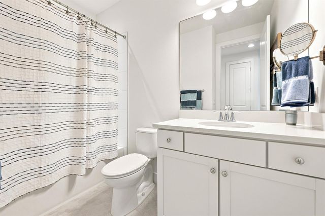 5197 Beckman Terrace, Palm Beach Gardens, FL 33418