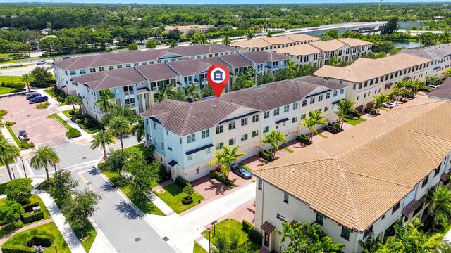 5197 Beckman Terrace, Palm Beach Gardens, FL 33418