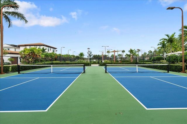 5197 Beckman Terrace, Palm Beach Gardens, FL 33418
