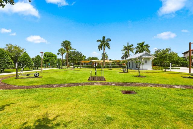 5197 Beckman Terrace, Palm Beach Gardens, FL 33418