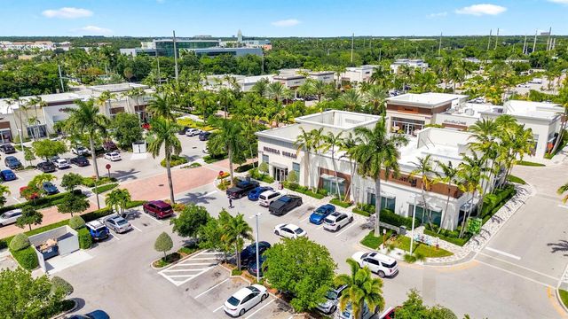 5197 Beckman Terrace, Palm Beach Gardens, FL 33418