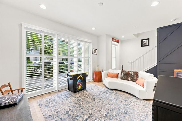 5197 Beckman Terrace, Palm Beach Gardens, FL 33418