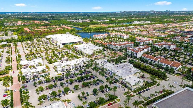 5197 Beckman Terrace, Palm Beach Gardens, FL 33418