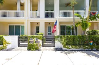 5197 Beckman Terrace, Palm Beach Gardens, FL 33418