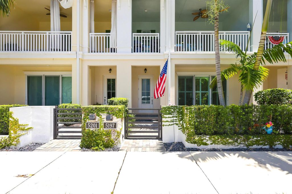 5197 Beckman Terrace, Palm Beach Gardens, FL 33418
