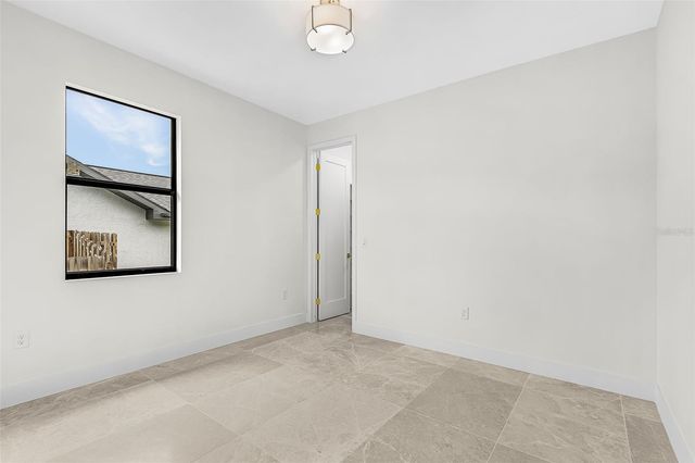 571 PRESQUE ISLE DRIVE, Port Charlotte, FL 33954