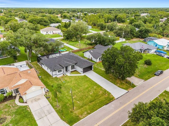 571 PRESQUE ISLE DRIVE, Port Charlotte, FL 33954