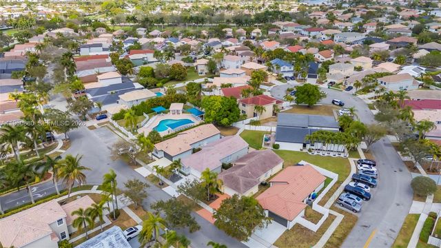2627 SW 177th Ave, Miramar, FL 33029