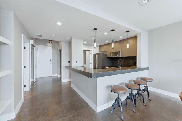 525 E JACKSON STREET 503, Orlando, FL 32801