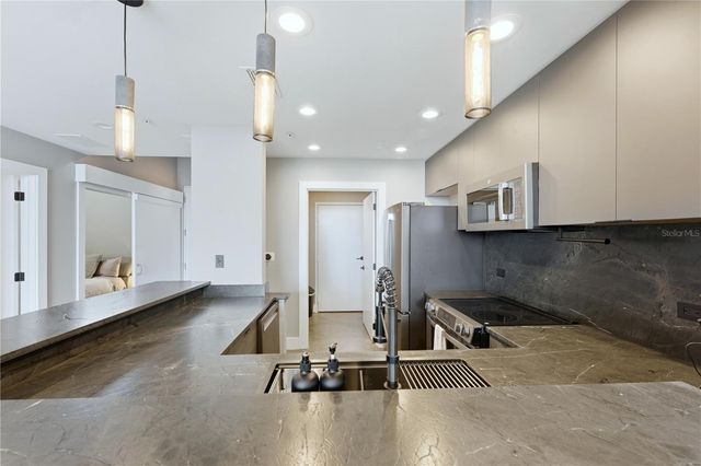 525 E JACKSON STREET 503, Orlando, FL 32801