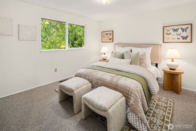 11831 SE 87th Street, Newcastle, WA 98056