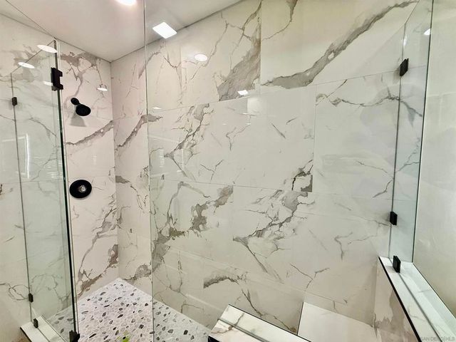 370 Rosecrans St 302, San Diego, CA 92106