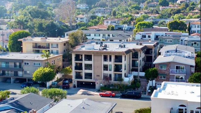 370 Rosecrans St 302, San Diego, CA 92106