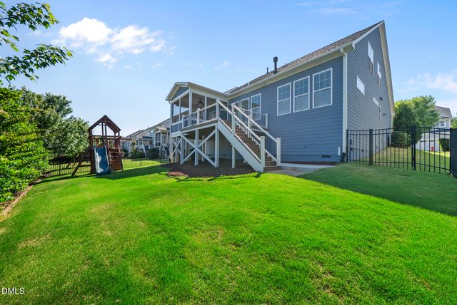 8240 Pritchett Farm Lane, Raleigh, NC 27606