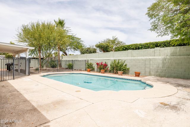 11843 N 60TH Avenue, Glendale, AZ 85304