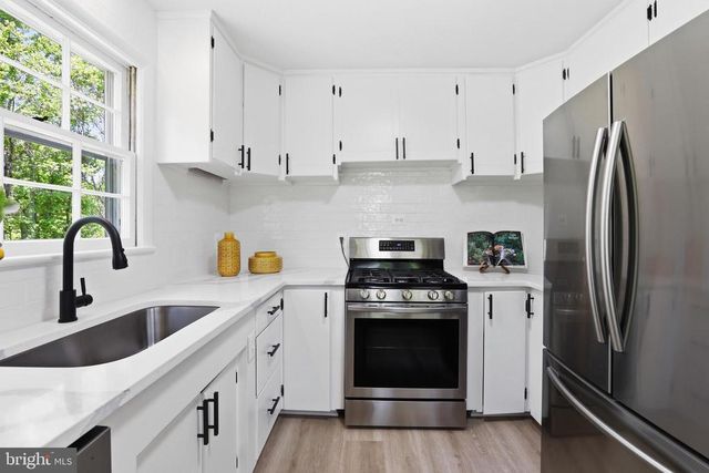 9408 OLD WATERLOO RD, Warrenton, VA 20186