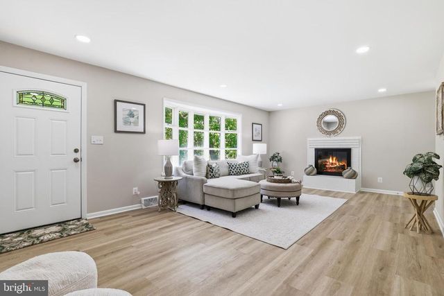9408 OLD WATERLOO RD, Warrenton, VA 20186