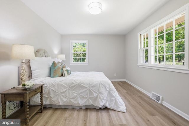9408 OLD WATERLOO RD, Warrenton, VA 20186