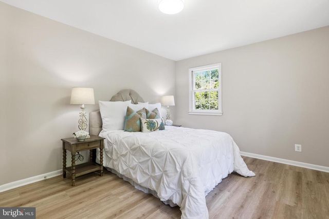 9408 OLD WATERLOO RD, Warrenton, VA 20186