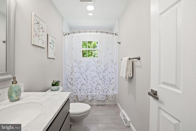 9408 OLD WATERLOO RD, Warrenton, VA 20186