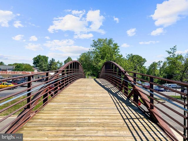 9408 OLD WATERLOO RD, Warrenton, VA 20186