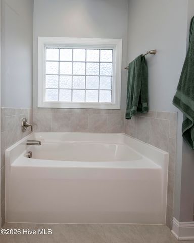 84 Habersham Avenue, Rocky Point, NC 28457