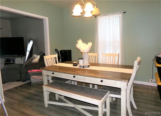 221 81st Street, Niagara Falls, NY 14304