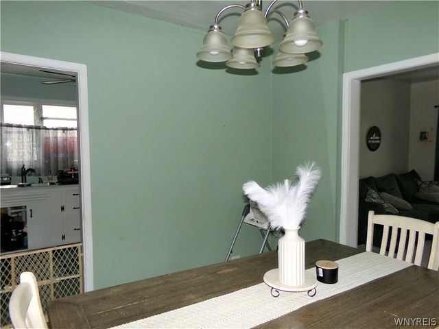 221 81st Street, Niagara Falls, NY 14304