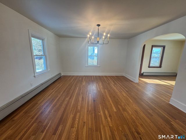 173 South Street, Danbury, CT 06810