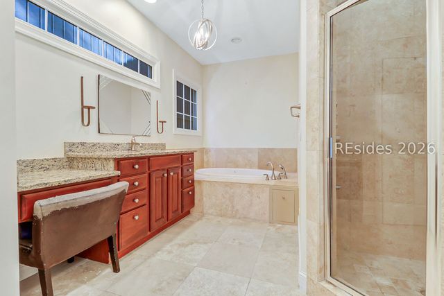 49 Wax Myrtle Ct, Hilton Head Island, SC 29926