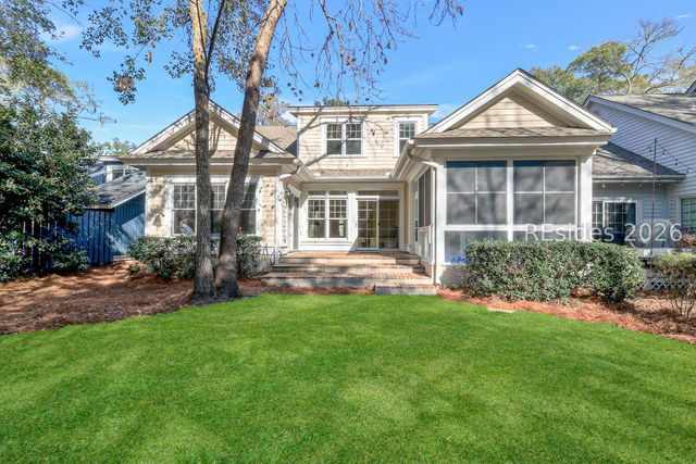 49 Wax Myrtle Ct, Hilton Head Island, SC 29926