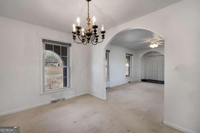 115 Windsor Drive, Calhoun, GA 30701