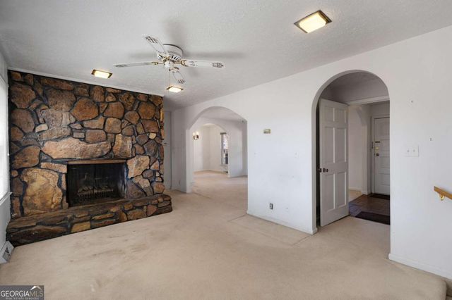 115 Windsor Drive, Calhoun, GA 30701