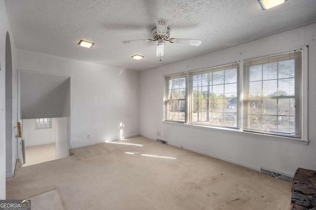 115 Windsor Drive, Calhoun, GA 30701