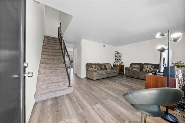 2680 La Paloma Circle, Thousand Oaks, CA 91360