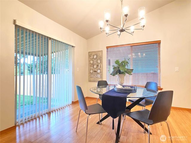 5530 55th Loop SE, Olympia, WA 98513