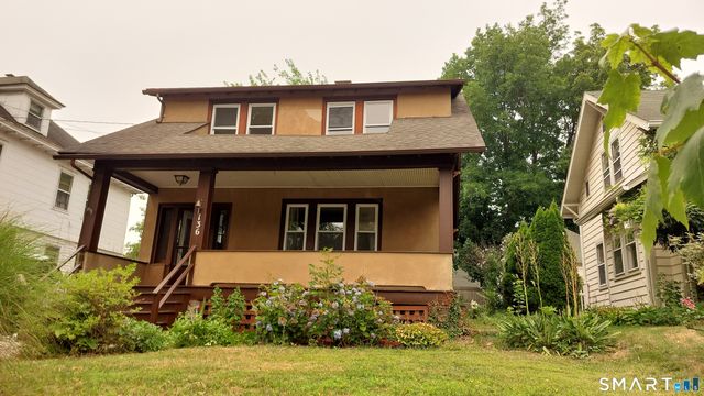 136 Mead Avenue, Greenwich, CT 06830