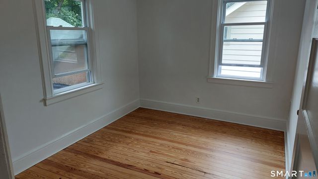 136 Mead Avenue, Greenwich, CT 06830