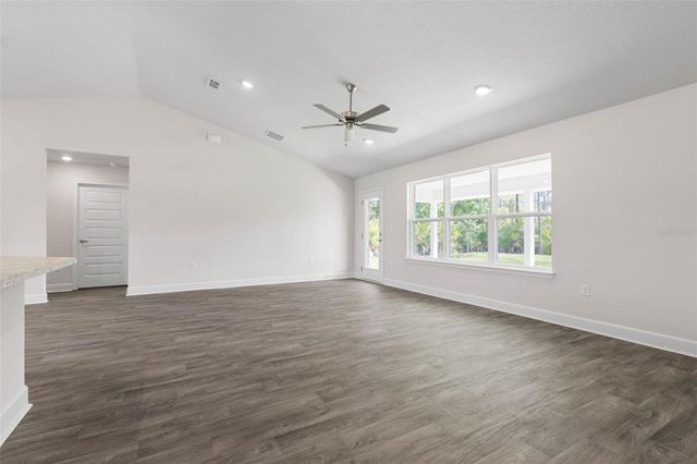 2 ULMACEAL PATH, Palm Coast, FL 32164