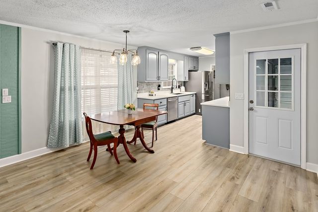 906 Eldorado Drive, Dothan, AL 36303