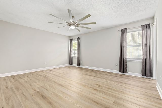 906 Eldorado Drive, Dothan, AL 36303