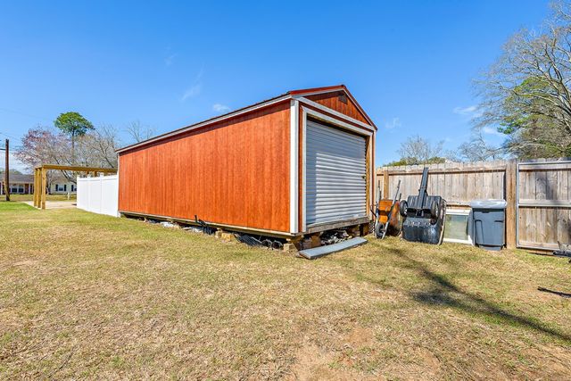 906 Eldorado Drive, Dothan, AL 36303