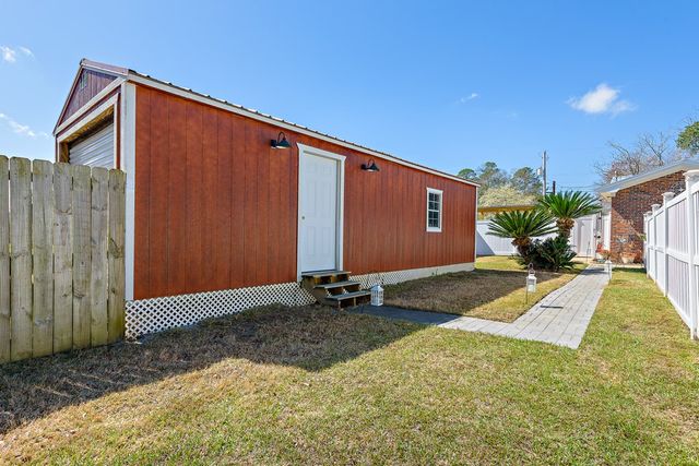 906 Eldorado Drive, Dothan, AL 36303