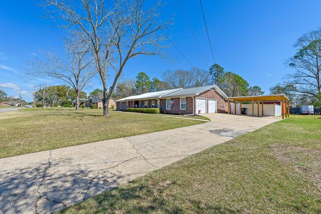 906 Eldorado Drive, Dothan, AL 36303