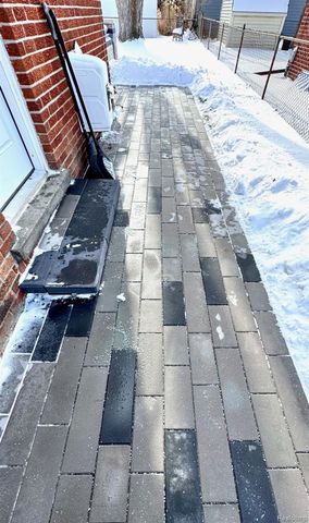 13036 Whitfield Drive, Sterling Heights, MI 48312