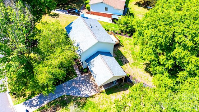 7218 Quail Ridge Drive, Charlotte, NC 28226