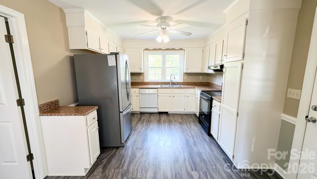 7218 Quail Ridge Drive, Charlotte, NC 28226