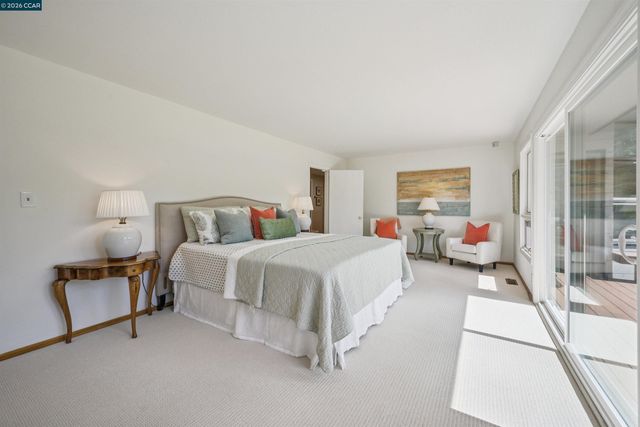 3814 Happy Valley Rd, Lafayette, CA 94549