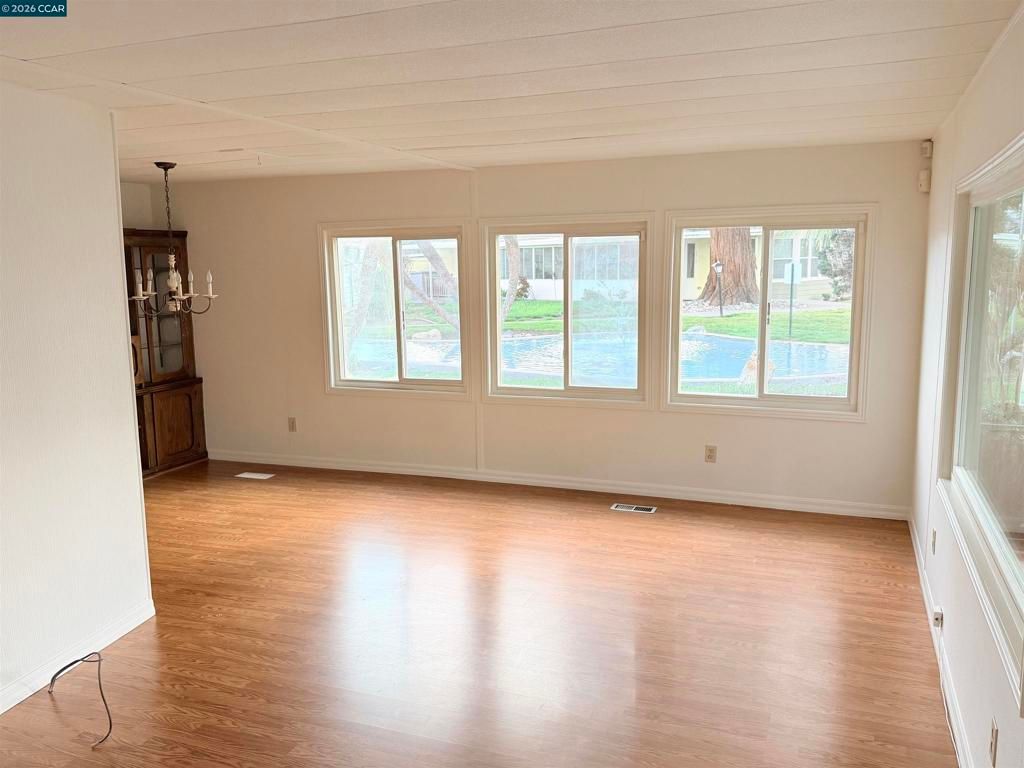 Image 2 of property listing at 2339 2339 Dalis Drive, Concord, CA 94520