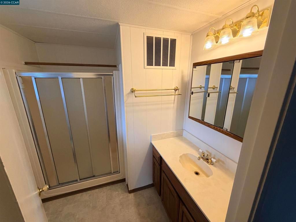 Image 8 of property listing at 2339 2339 Dalis Drive, Concord, CA 94520